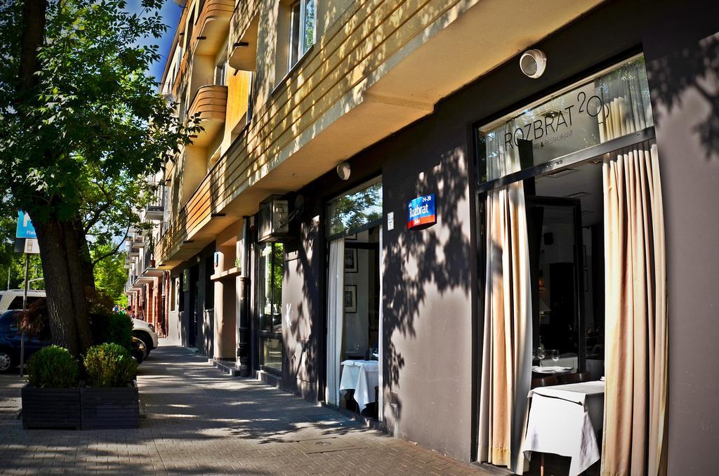 P&O Serviced Apartments Fabryczna ワルシャワ エクステリア 写真