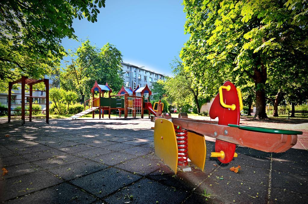 P&O Serviced Apartments Fabryczna ワルシャワ エクステリア 写真