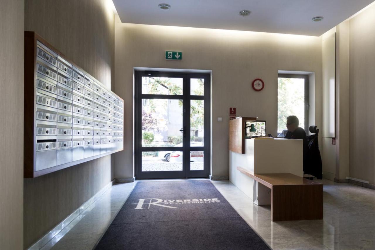 P&O Serviced Apartments Fabryczna ワルシャワ エクステリア 写真