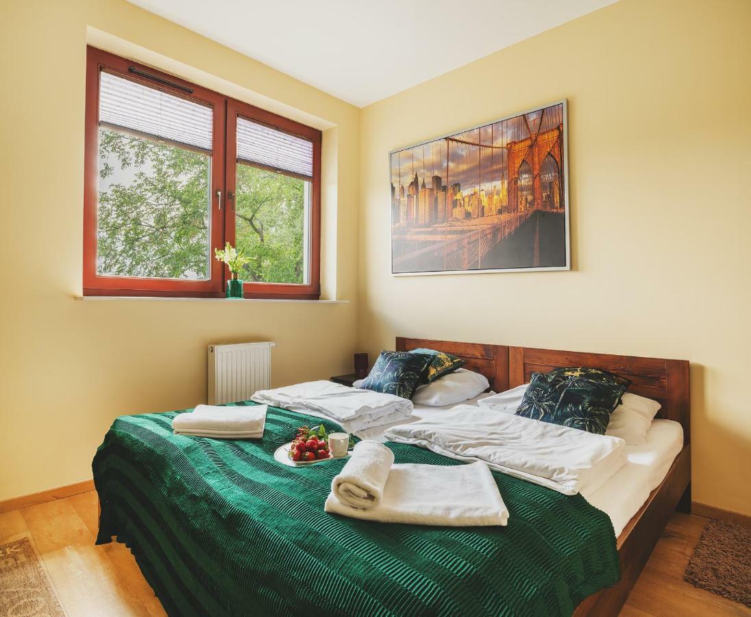 P&O Serviced Apartments Fabryczna ワルシャワ エクステリア 写真