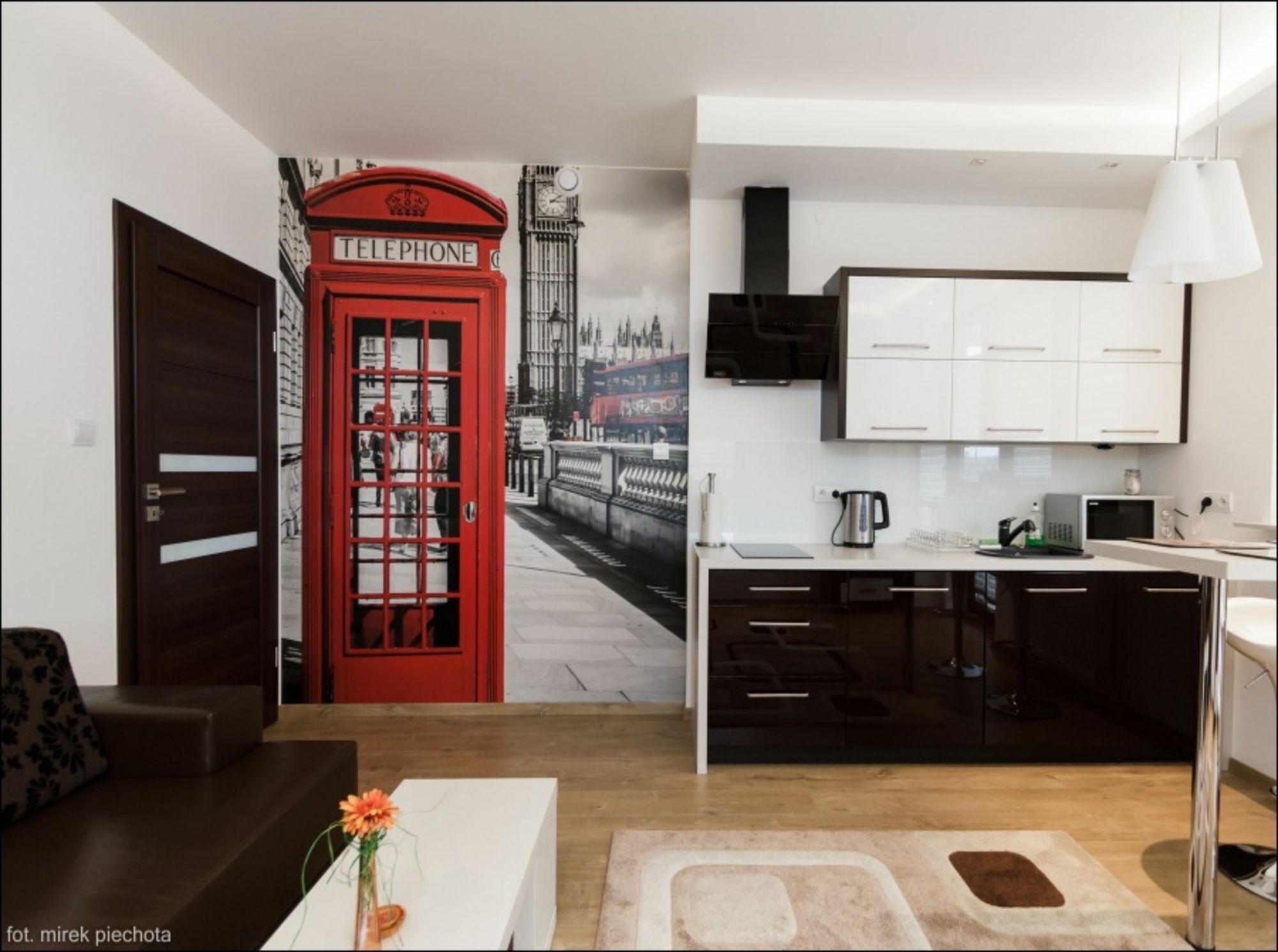 P&O Serviced Apartments Fabryczna ワルシャワ エクステリア 写真